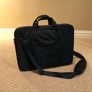 Laptop bag. Brand new, never used in perfect cond